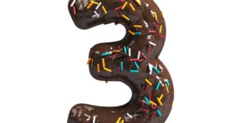 DOughtnut-shaped numeral three