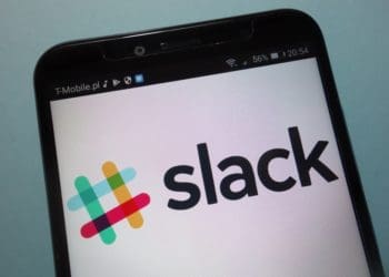 slack app icon on iphone