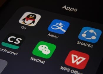 folder of Chinese apps blacklisted in the US (QQ, Alipay, CamScanner, WeChat, SHAREit, WPS Office)