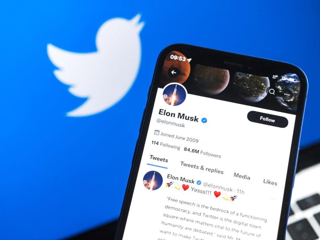 Twitter paywall, ads, and blue: Musk's new plans