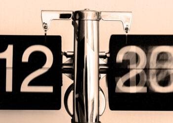 Flip style clock