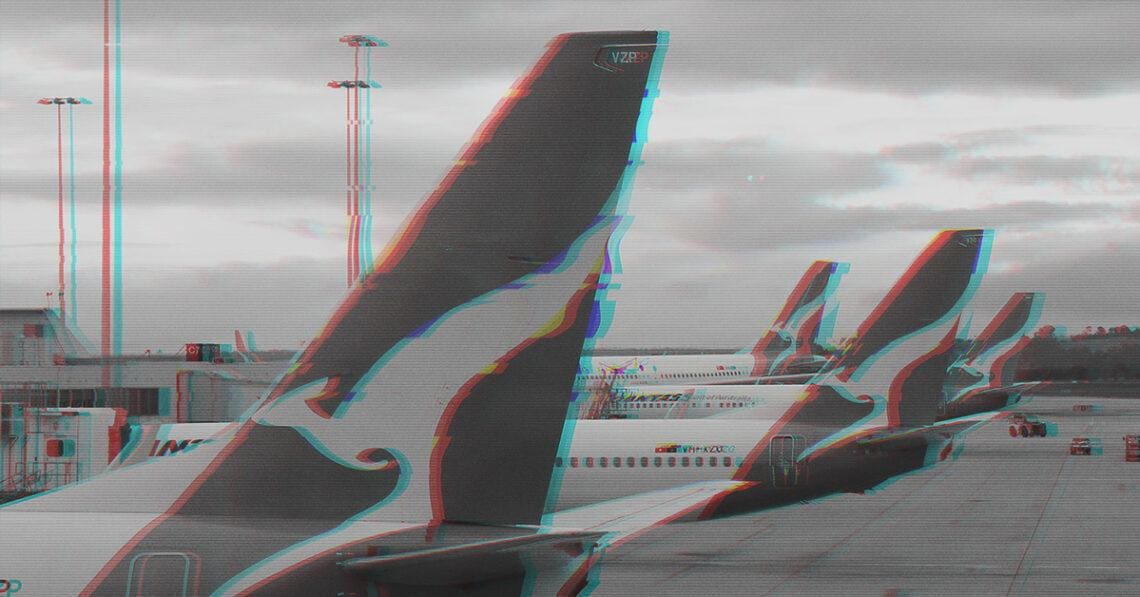 qantas planes on ground