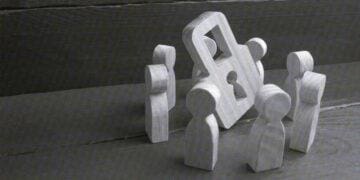 data privacy concept wooden block people with padlock