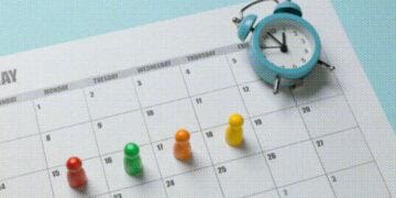 four day workweek concept calendar