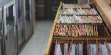 company retaining customer data in files