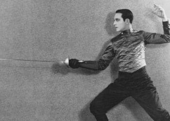 old time swordplay en garde