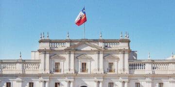 chile la moneda presidential palace