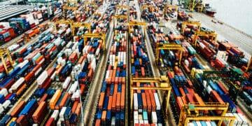 supply chain shipping containers