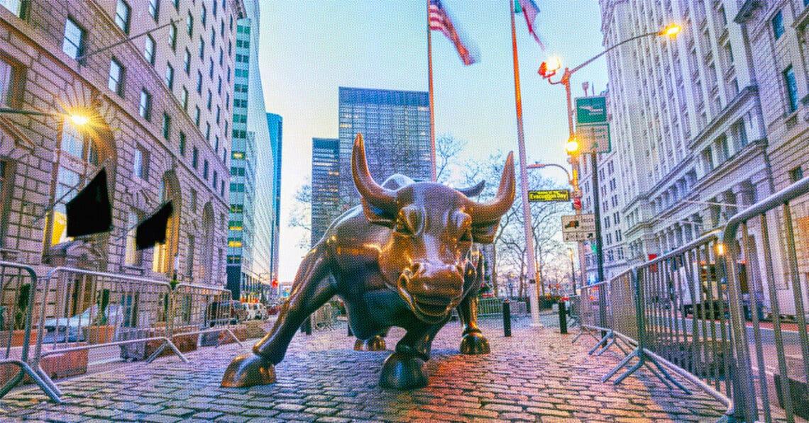 bull statue on wall street