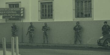 officers outside jail latin america
