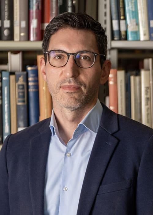 severin wirz author photo website color