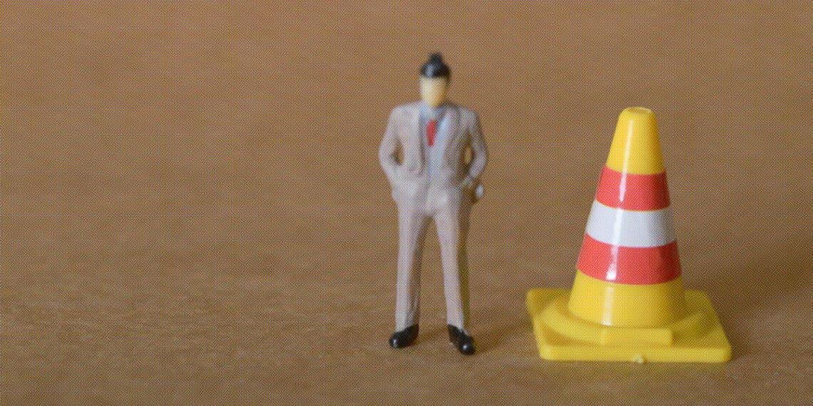 executive risk oversight mini figurines