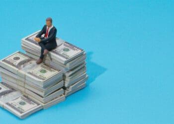 ceo pay