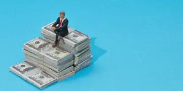 ceo pay